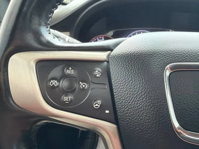 Used 2019 DARK SKY METALLIC GMC Denali image 41