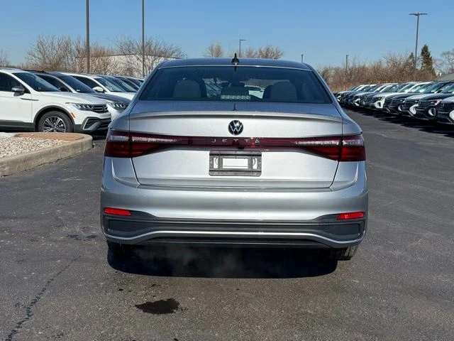New 2026 Silver Volkswagen 1.5T Sport image 4