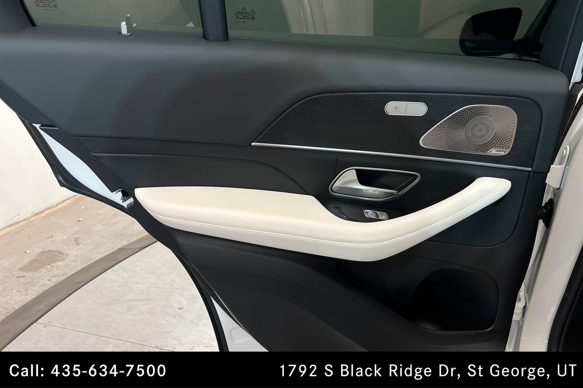 Certified Used 2026 Polar White Mercedes-Benz GLE 450 image 19