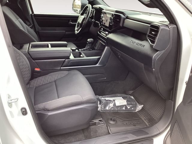 2026 Toyota Tundra SR5 - Photo 15