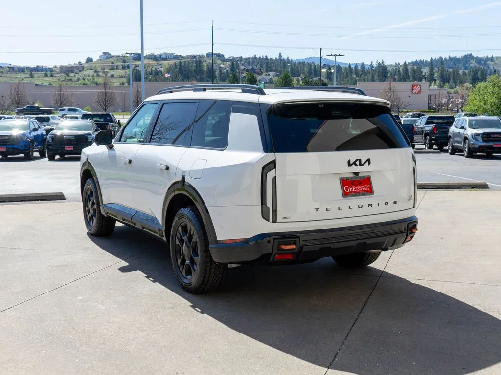 New 2027 Glacial White Pearl Kia X-Pro SX Prestige image 5