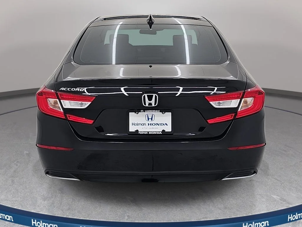 Certified Used 2022 Crystal Black Pearl Honda LX image 7