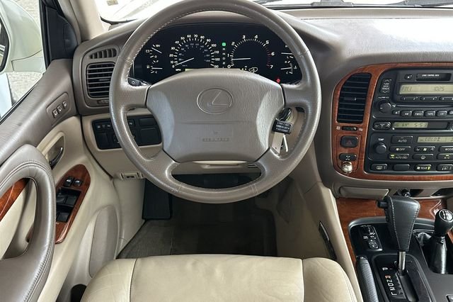 Used 1998  Lexus 470 image 16