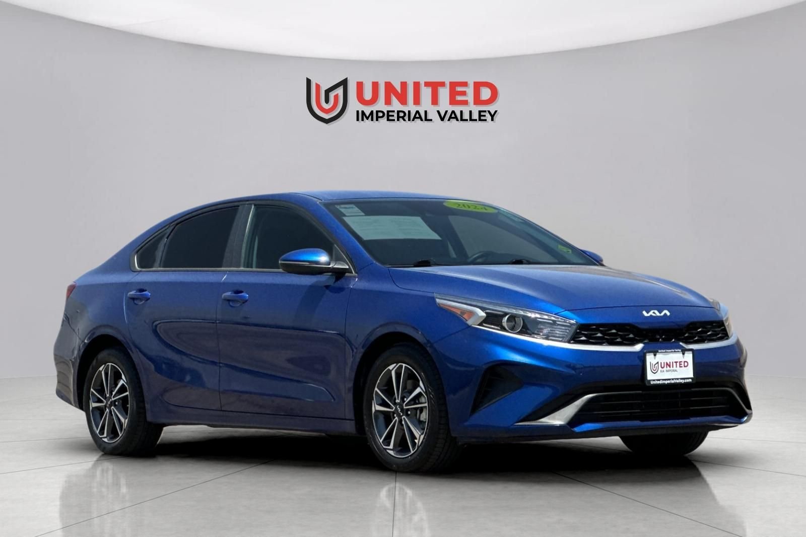 Used 2024 Kia Forte LXS with VIN 3KPF24ADXRE717863 for sale in Imperial, CA