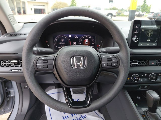 New 2026 Urban Gray Pearl Honda SE image 9