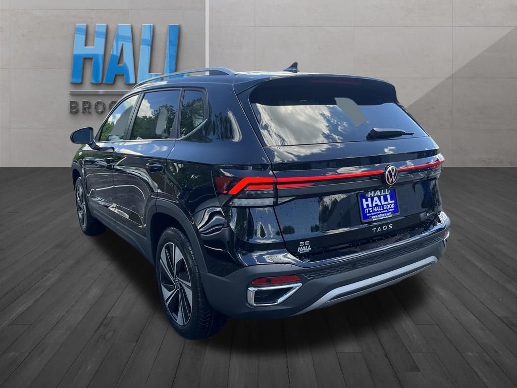 New 2026 Black Volkswagen 1.5T SE image 3