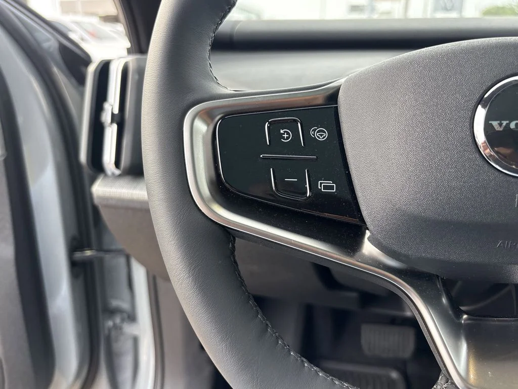 New 2026 Vapour Grey Volvo Ultra image 15