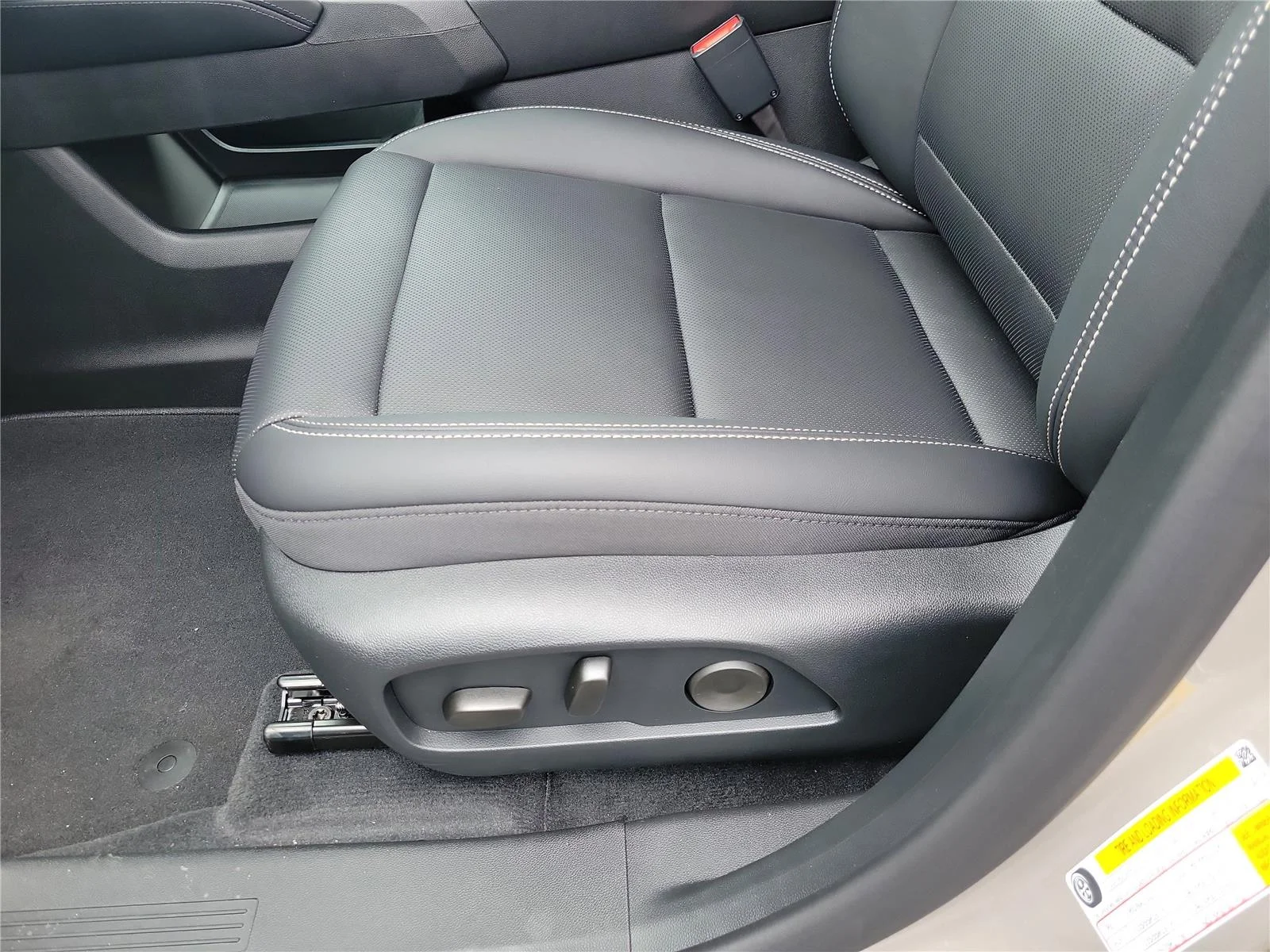 New 2026 Riverstone Metallic GMC Elevation image 19