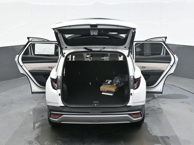 New 2026 White Hyundai SEL Premium AWD image 27