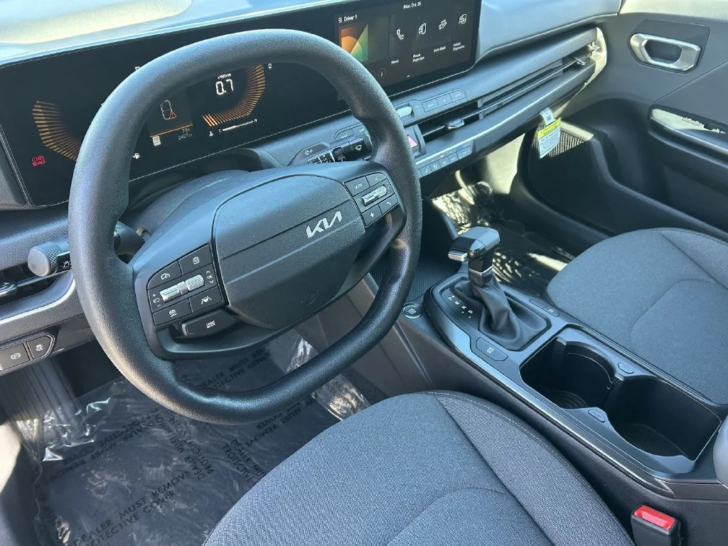 Used 2025 Deep Sea Blue Kia LXS image 21