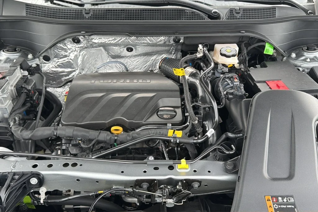 New 2026 Sterling Gray Metallic Chevrolet 1RS image 10