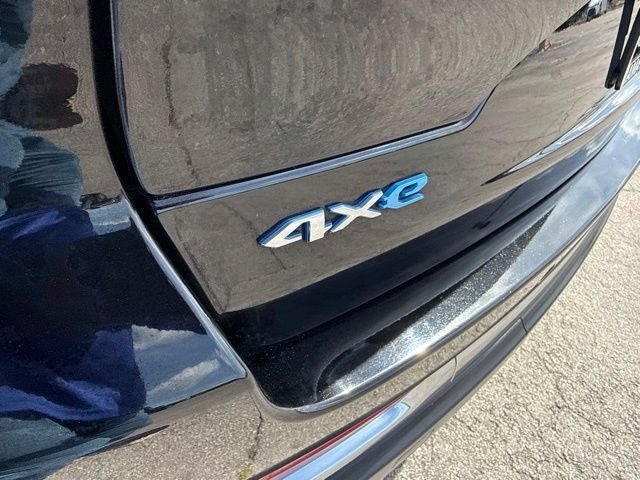 Used 2024 Black Jeep 4xe image 9