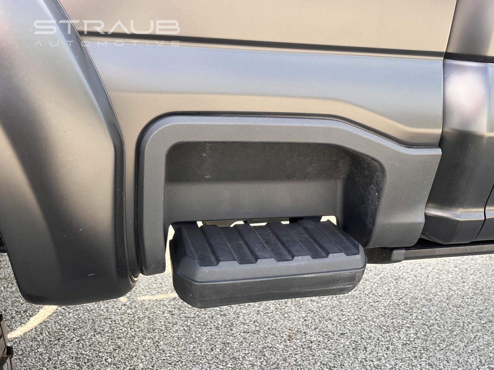Used 2024 Agate Black Ford XLT image 12