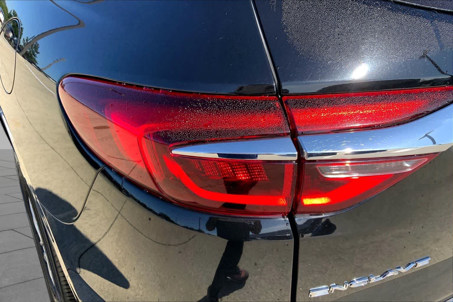 Used 2020 Ebony Twilight Metallic Buick Essence image 27