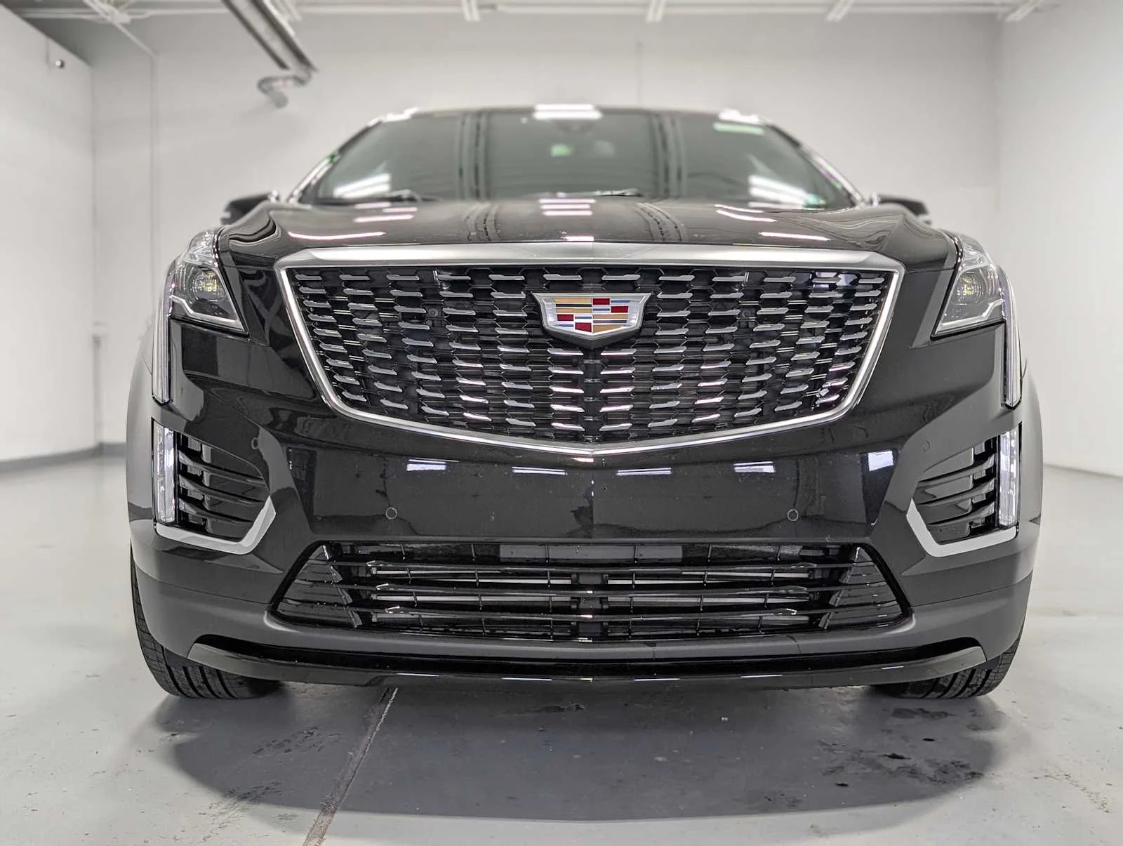 2026 Cadillac XT5 Luxury - Photo 2