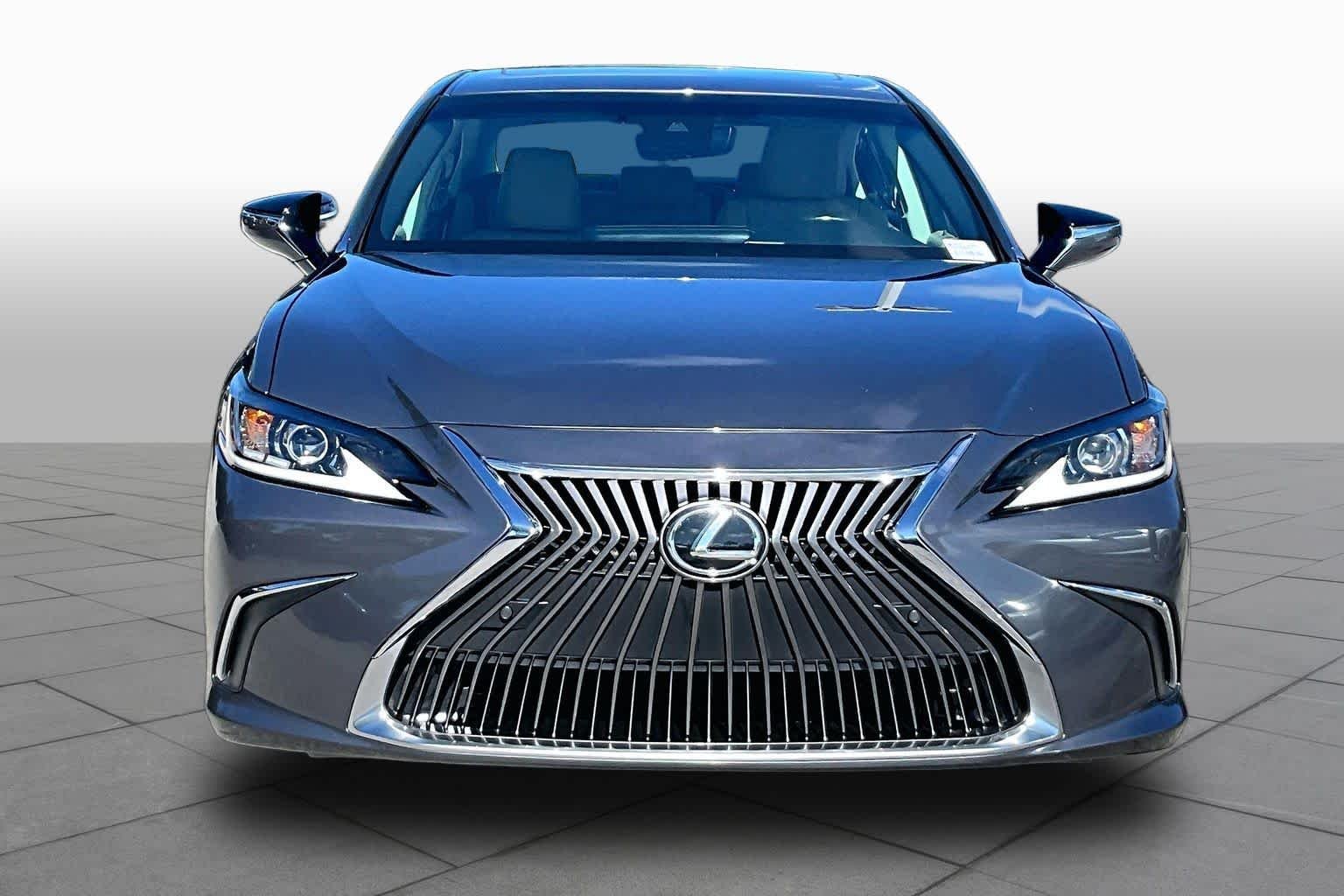 Used 2021 Nebula Gray Pearl Lexus  image 4