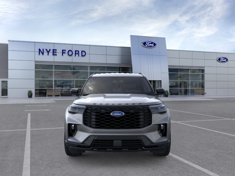 New 2026 Carbonized Gray Metallic Ford ST-Line image 31