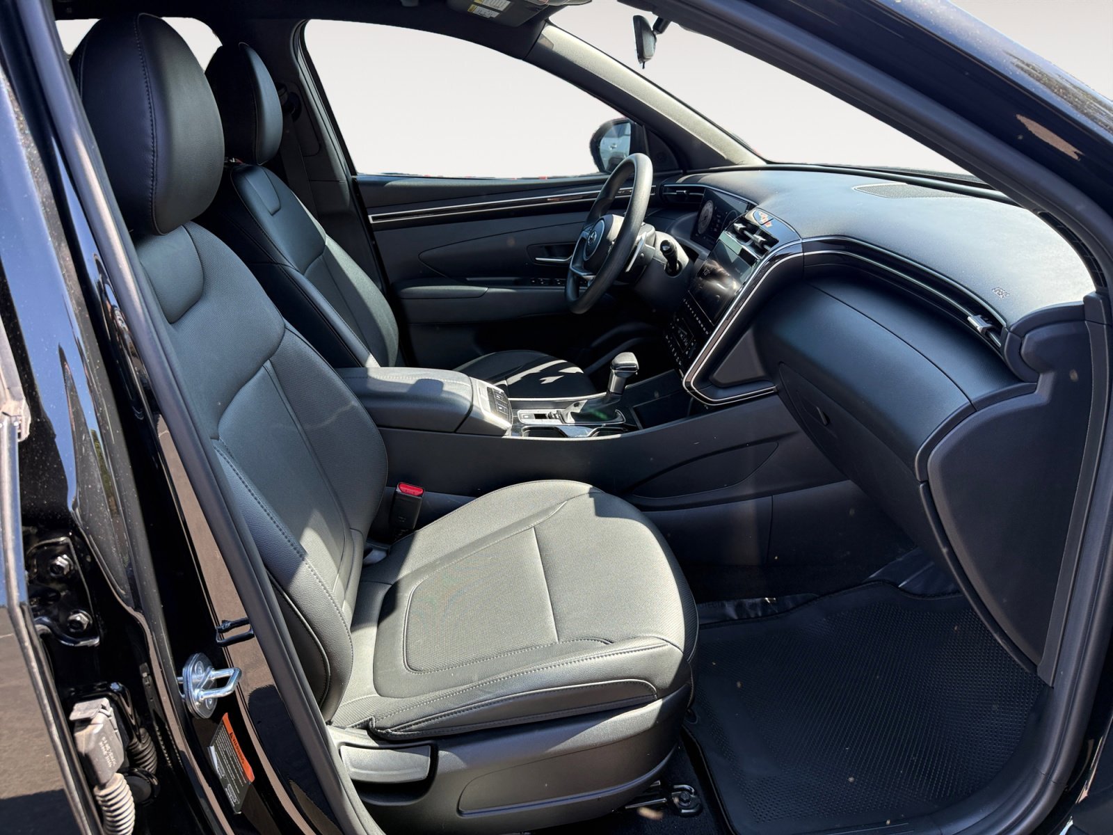 Certified Used 2024 Phantom Black Hyundai NIGHT image 19