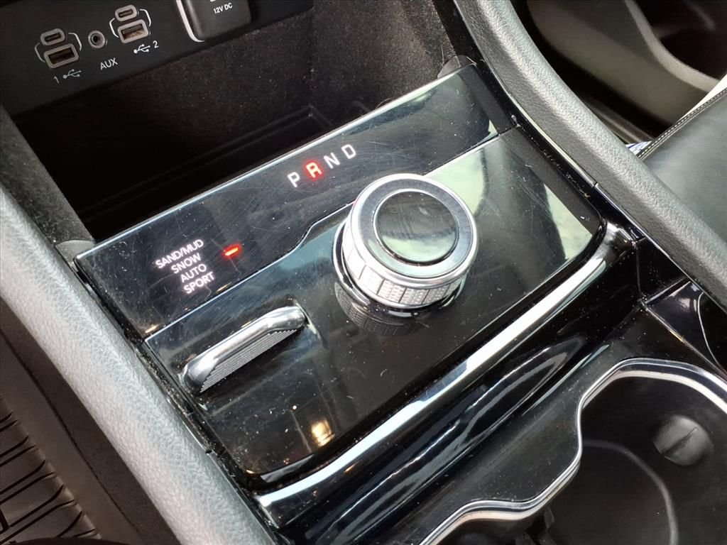 Used 2021 Red Jeep Limited image 25