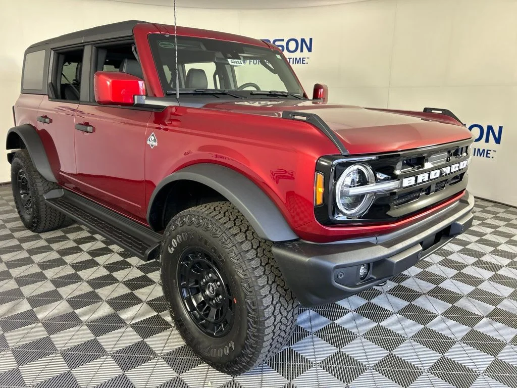 New 2026 Ruby Red Metallic Tinted Clearcoat Ford Outer Banks® image 3