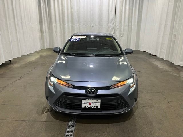 Certified Used 2025  Toyota LE image 9