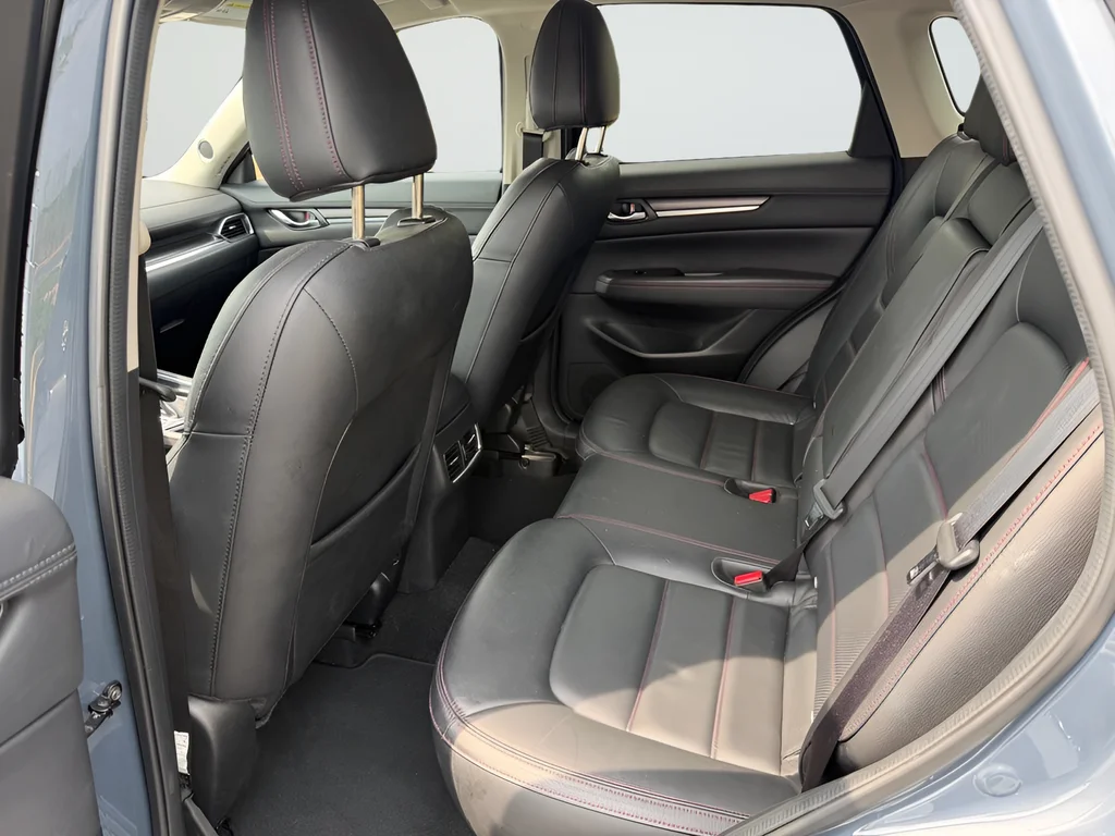Used 2024 Gray Mazda 2.5 S Carbon Edition image 20