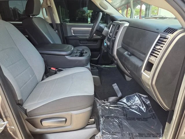 Used 2021 Sterling Met Ram SLT image 15