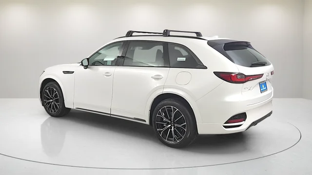 2025 Mazda CX-70 Premium Package - Photo 5
