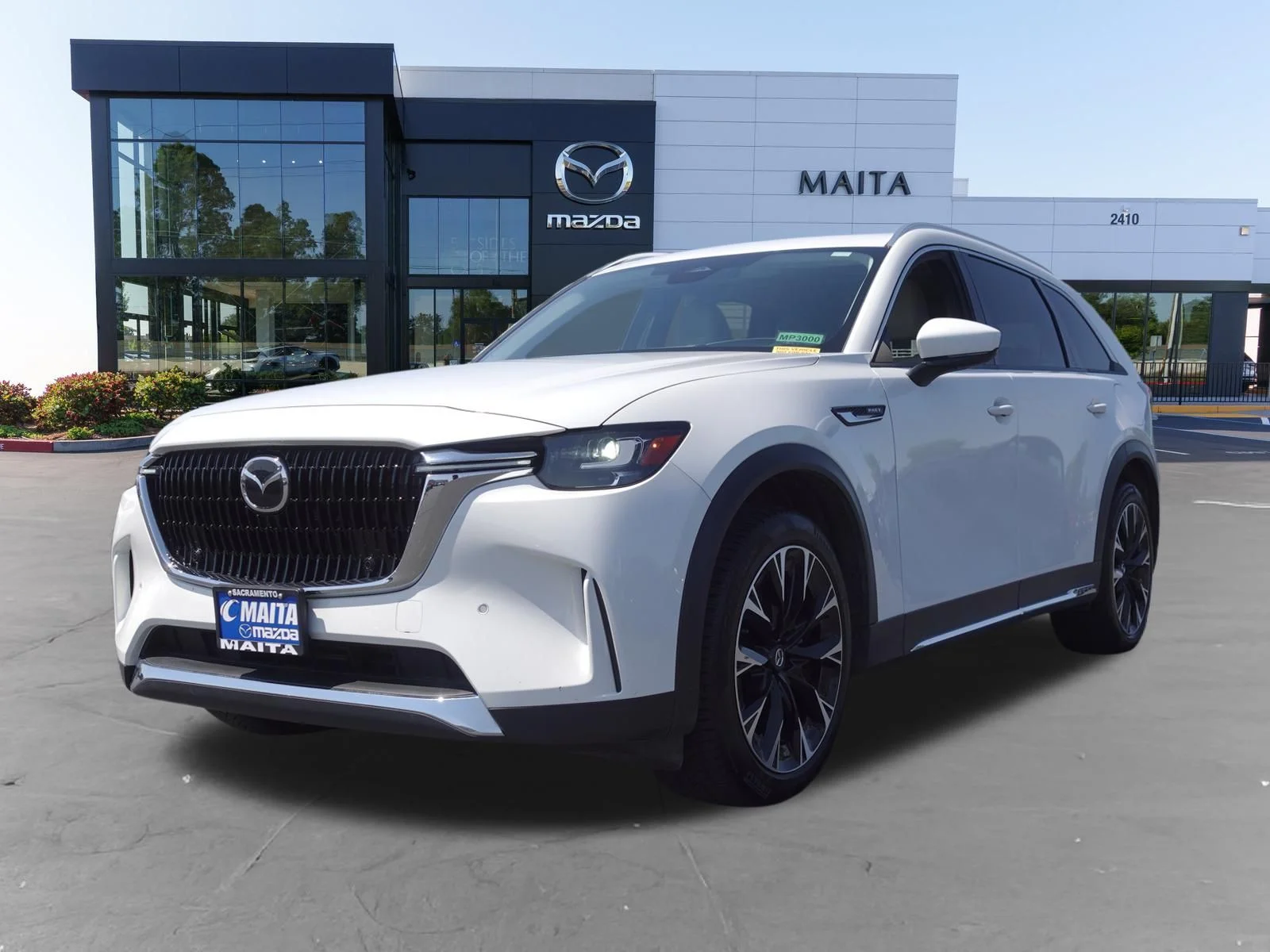 Certified Used 2024 Rhodium White Premium Mazda Premium image 9