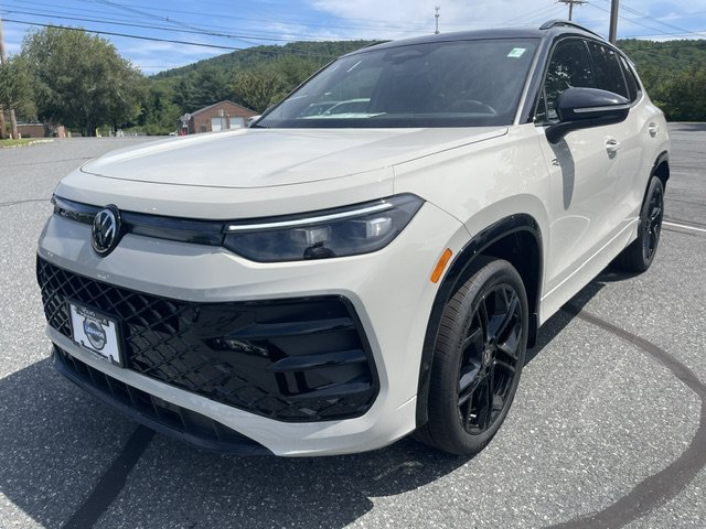 New 2026 Sandstone W/Deep Black Roof Volkswagen SE R-Line AWD image 1