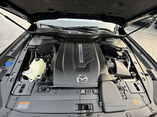Used 2024 Black Mazda Preferred image 27