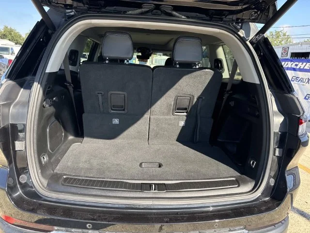 Used 2022 Black Jeep Limited image 13