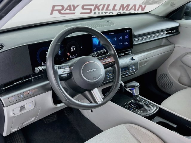 2025 Hyundai Kona SEL - Photo 30