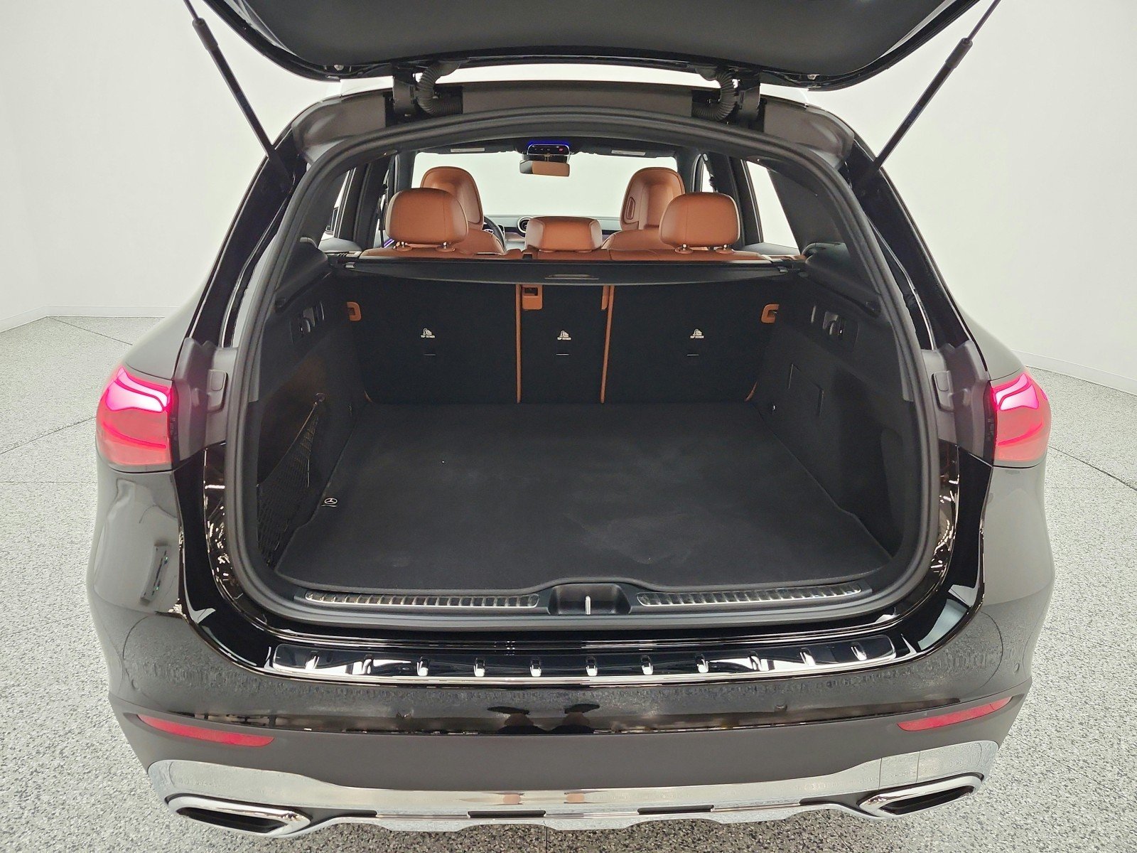 Certified Used 2026 Black Mercedes-Benz GLC 300 SUV image 20
