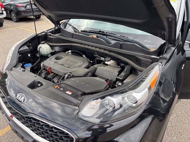 Used 2020 Red Kia LX image 17
