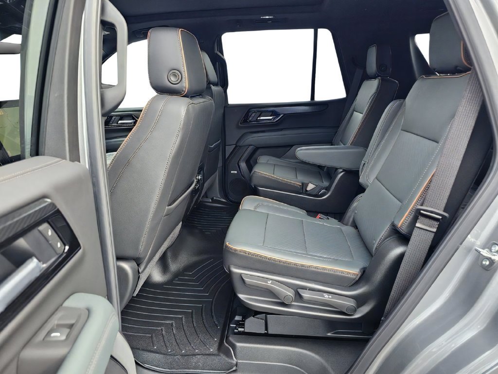 New 2026 Sterling Metallic GMC AT4 image 33