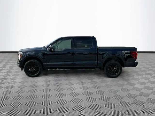 Used 2025 Blue Ford Lariat image 8