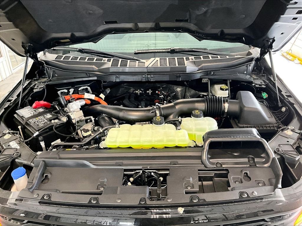 New 2026 Gray Ford XLT image 16