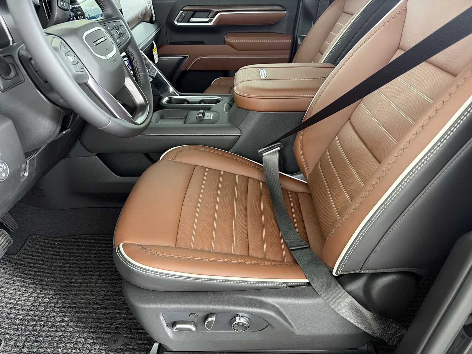 2026 GMC Sierra 2500HD Denali Ultimate - Photo 7