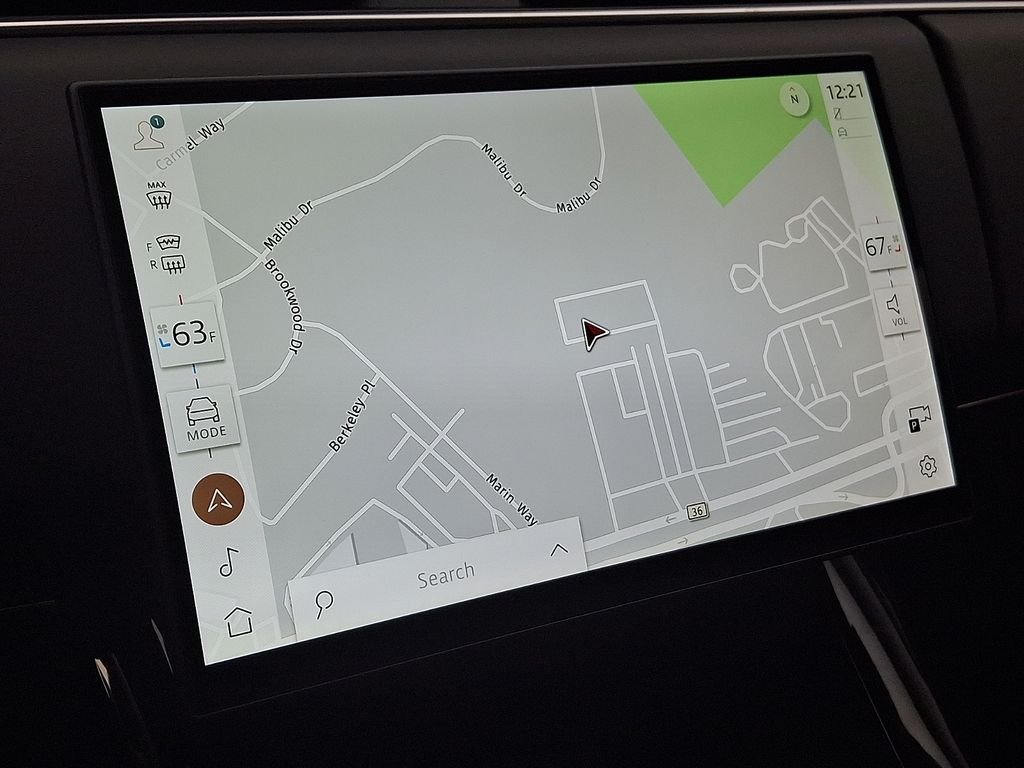 New 2027 Santorini Black Land Rover SE image 15