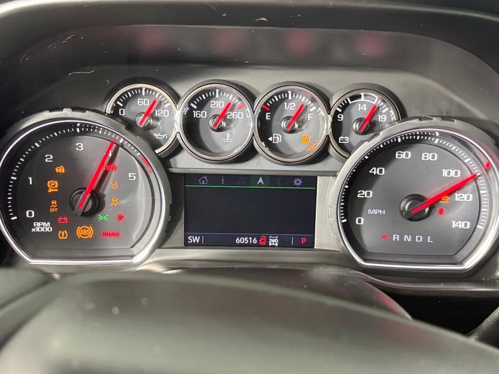 Used 2021 Northsky Blue Metallic Chevrolet LT image 20
