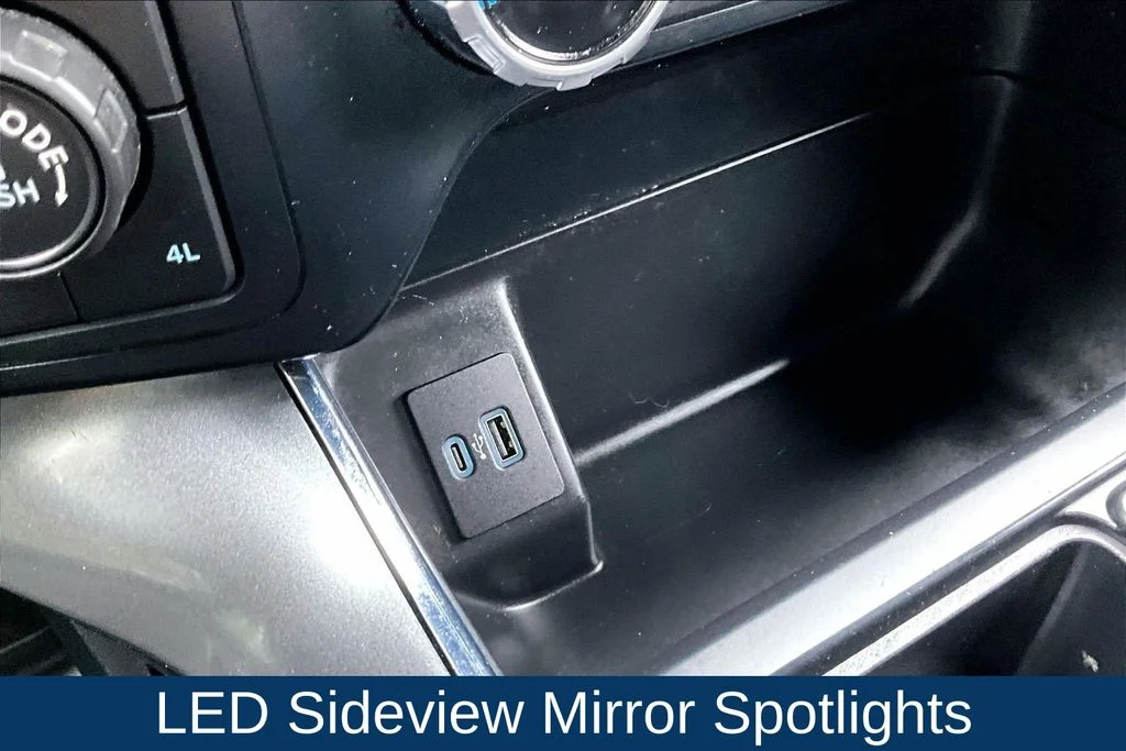 Used 2023 White Ford XLT image 19