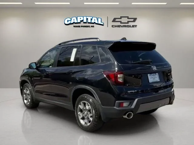 Used 2023 Black Honda AWD TrailSport image 5