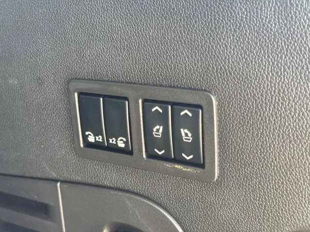 Used 2016 Silver Chevrolet LT image 16
