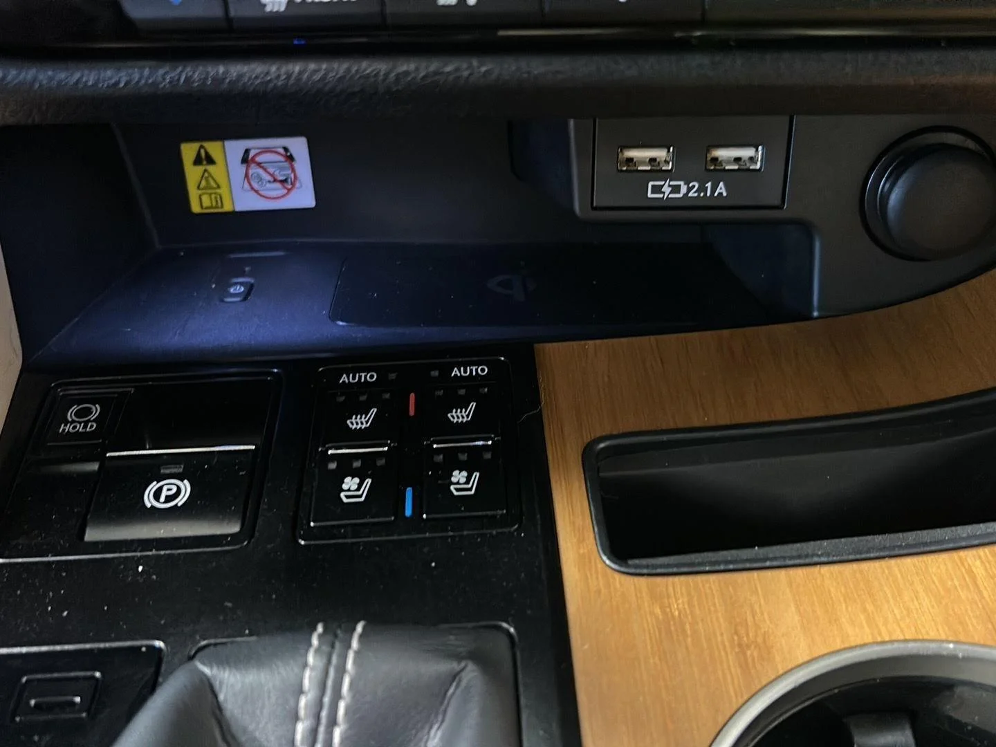 Certified Used 2022 Matador Red Mica Lexus Premium image 8
