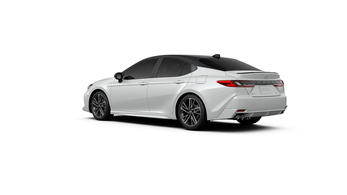 New 2027 Wind Chill Pearl with Midnight Black Metallic roof Toyota XSE image 6