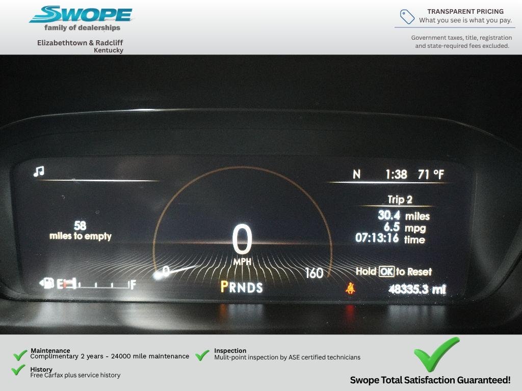 Used 2017 White Platinum Tri-Coat Lincoln Select image 18