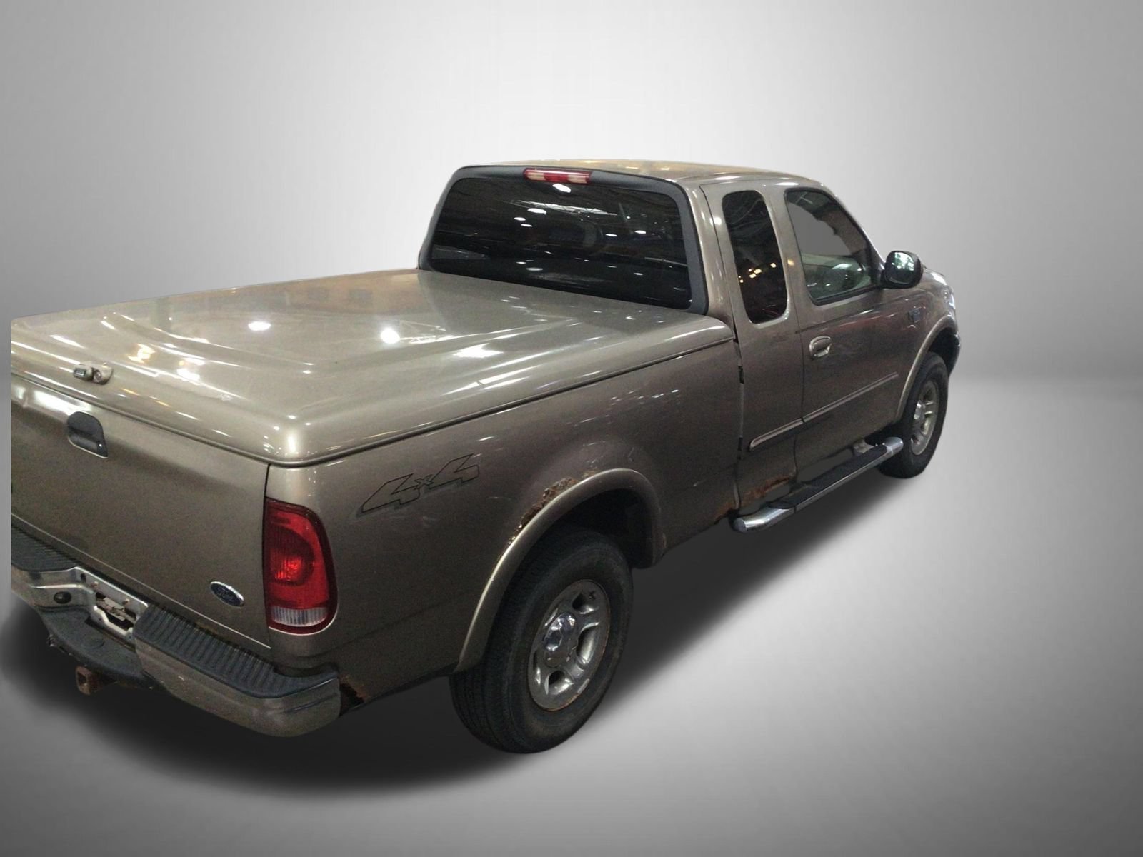 Used 2003 Beige Ford XL image 2