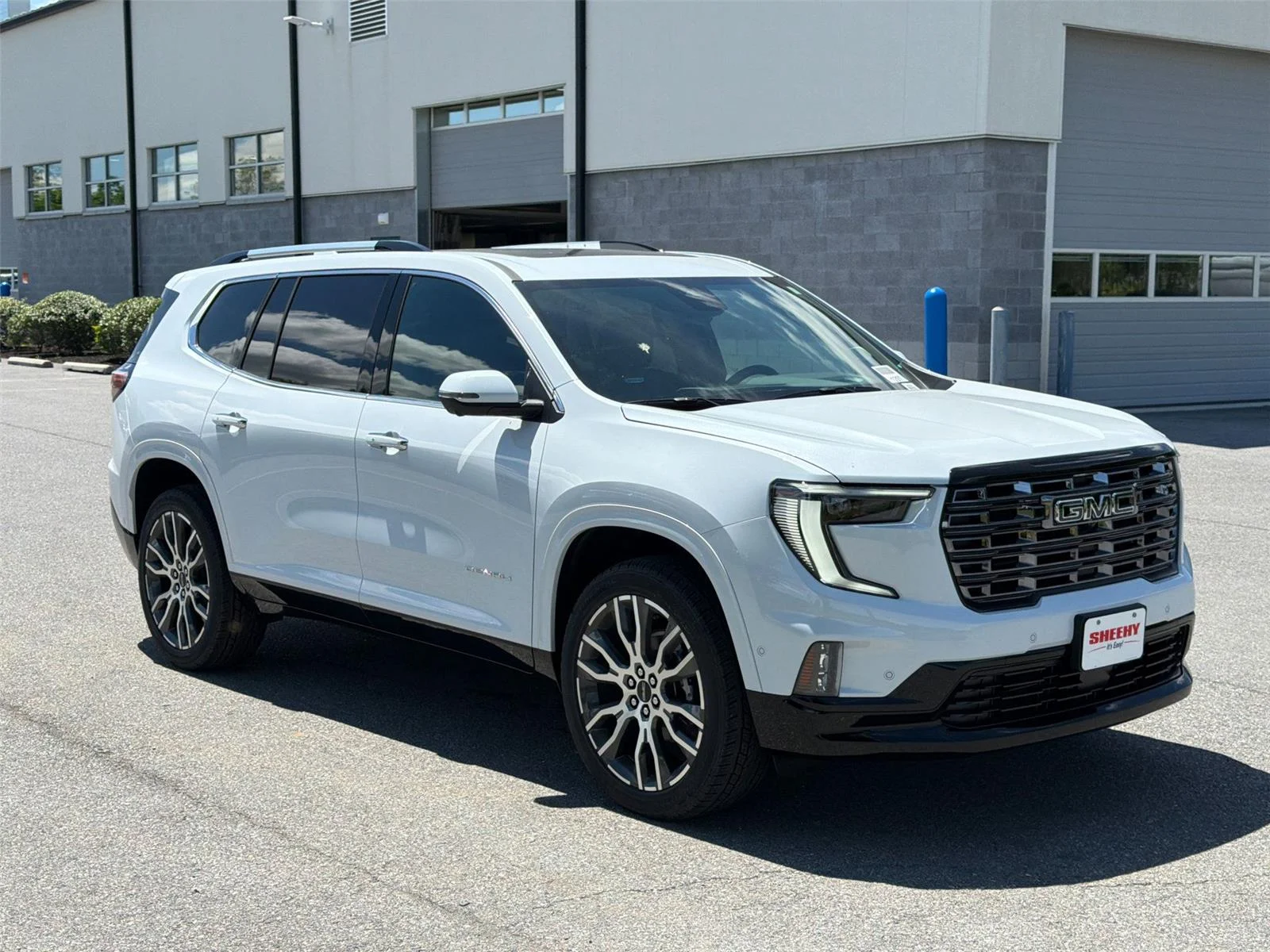 2026 GMC Acadia Denali Ultimate AWD's photo