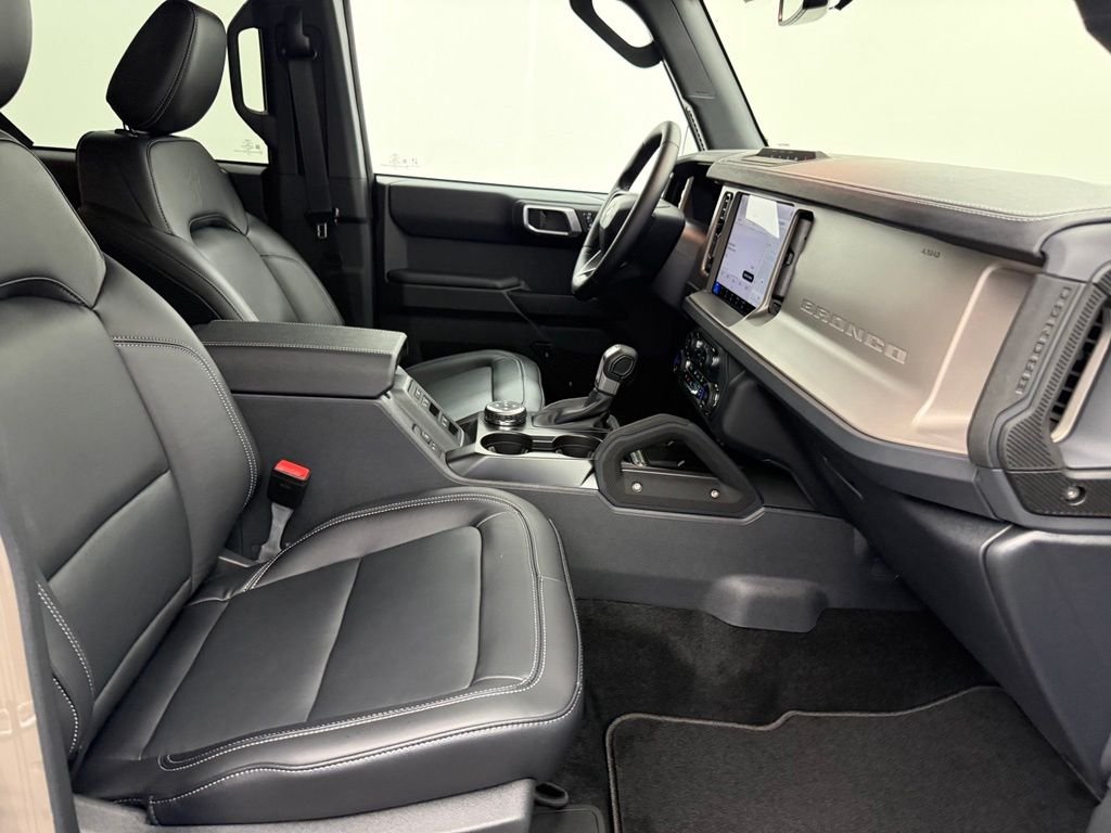 New 2026 Gray Ford Outer Banks image 35